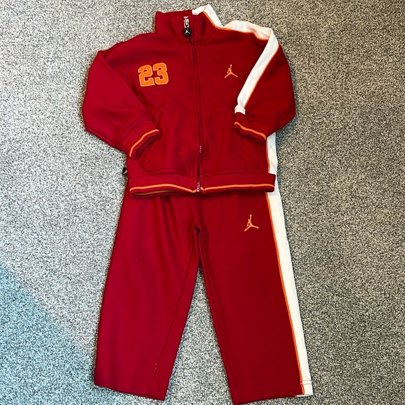 Air Jordan & Adidas warm up bundle! - Picture 2 of 9